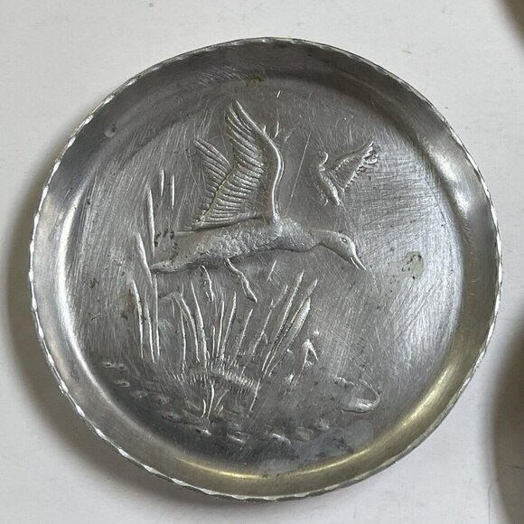 Metal Hand Forged Hammered Aluminum Coaster Mallard Ducks Set of 7 Bird Kitchen - Picture 6 of 12